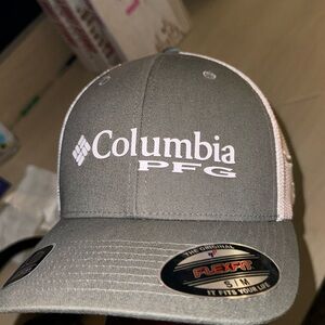 Columbia PFG FLEXFIT S/M Cap!